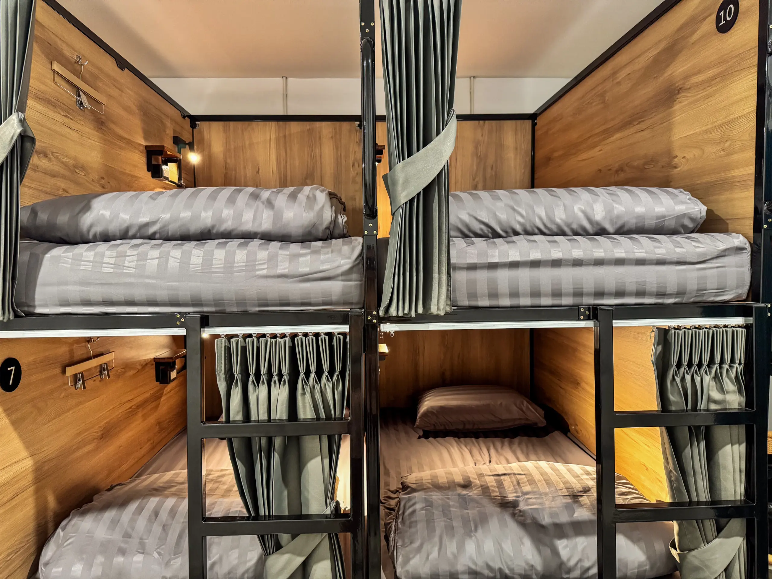 Mixed Capsule Dorm, Sunset View